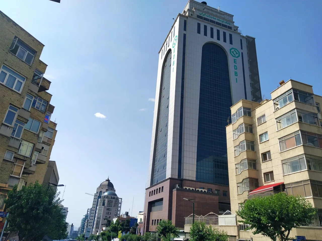 ساختمان مرکزی بانک توسعه صادرات ایران