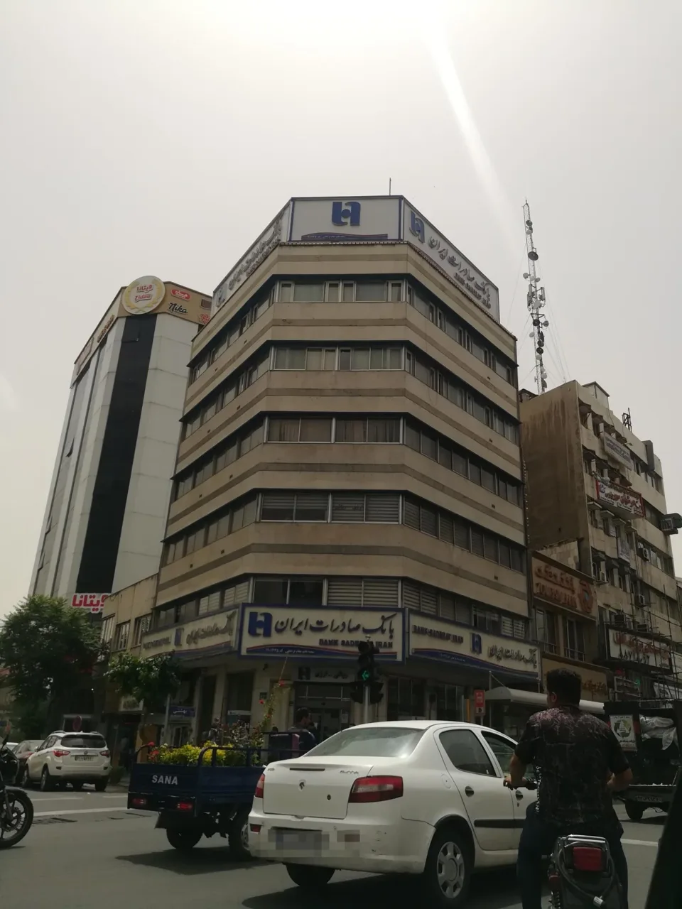 بانک صادرات - تصویر 2