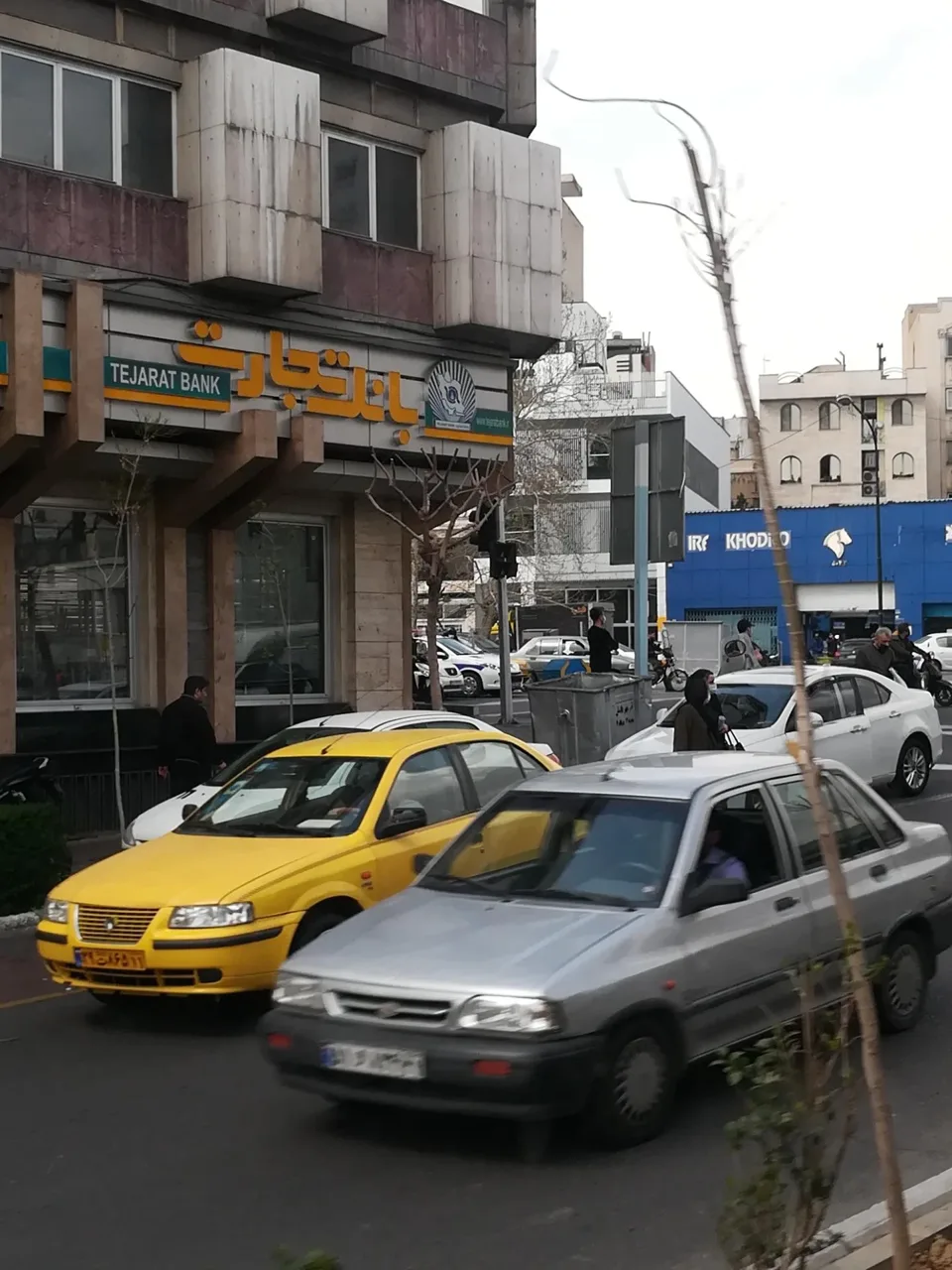 بانک تجارت - تصویر 4