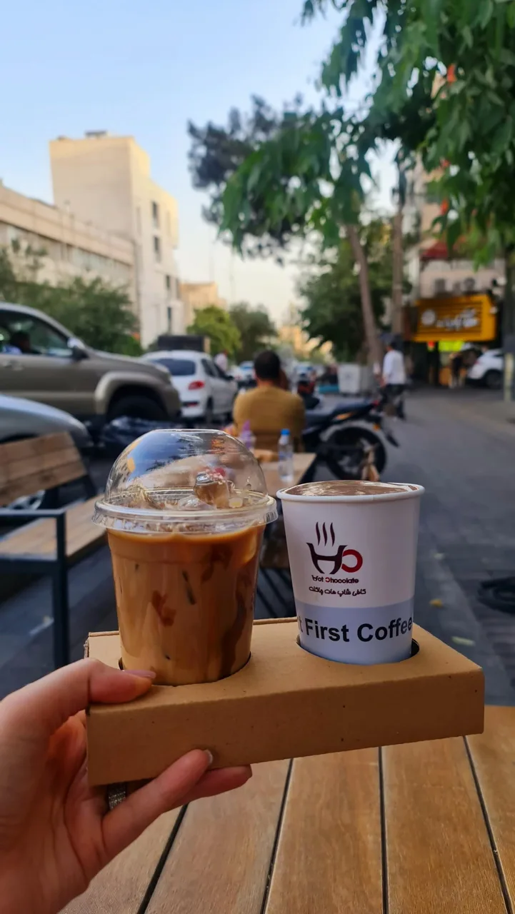 کافه هات چاکلت