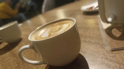 کافه پلاک ۷