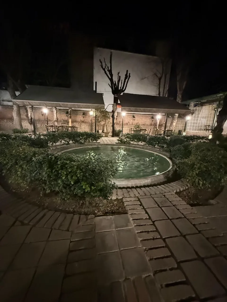 کافه کتاب عمارت روشنان - تصویر 3