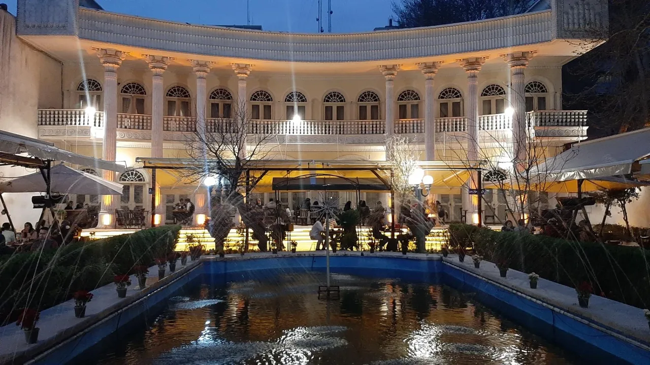 کافه عمارت دیباچه - تصویر 4