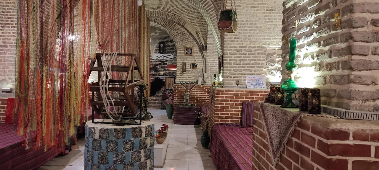 رستوران سنتی صفویه - تصویر 4