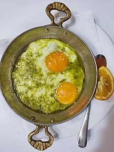 رستوران چلوما (صبحانه و عصرانه)