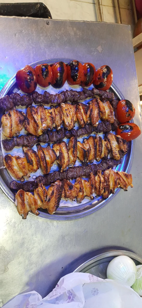 نان داغ کباب داغ محسن - رستوران در زنجان - تصویر 2