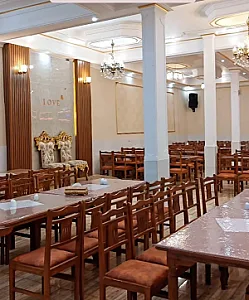 رستوران حاج حسین یاشار