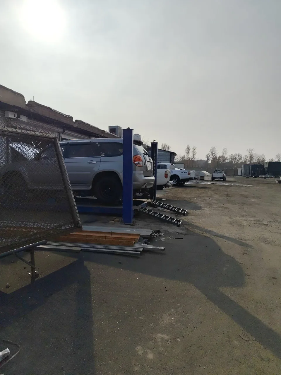 تعمیرگاه کاپرا لندمارک - تصویر 2