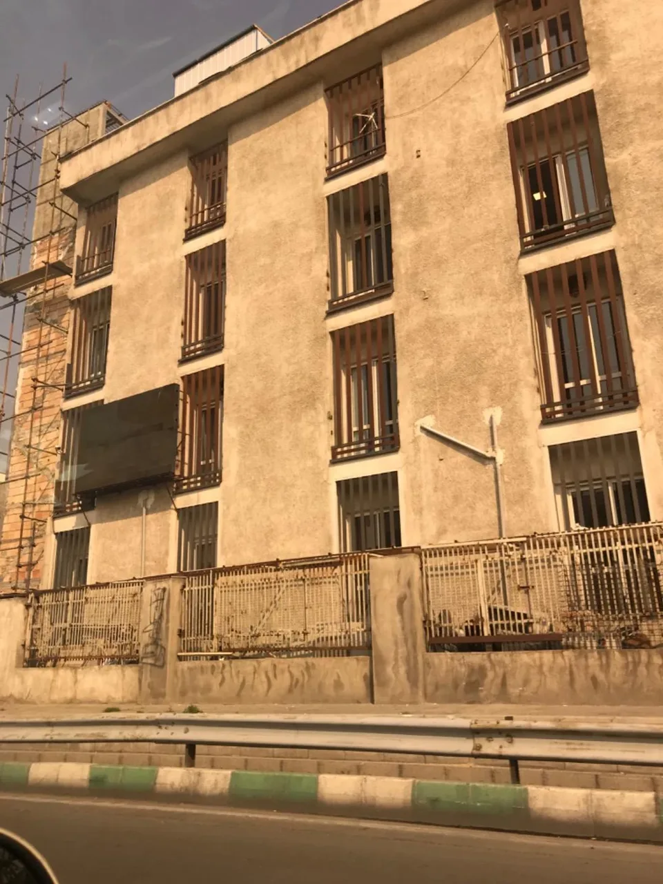 مرکز خیریه حمایت از معلولین ضایعات نخاعی طرشت - تصویر 4