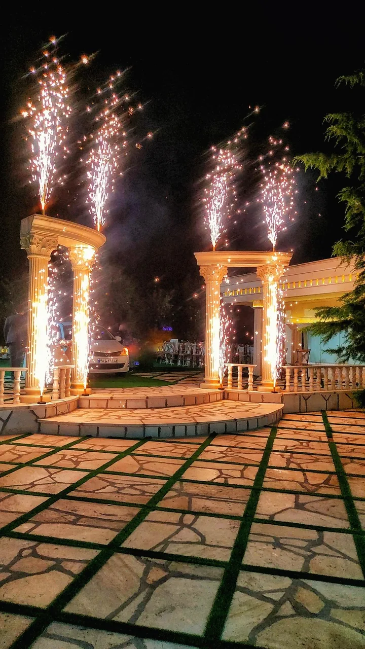 باغ عمارت تشریفاتی مانل (باران سابق) - تصویر 2