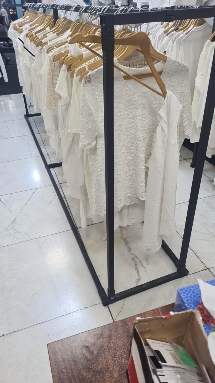 پوشاک برند آزادی - تصویر 2