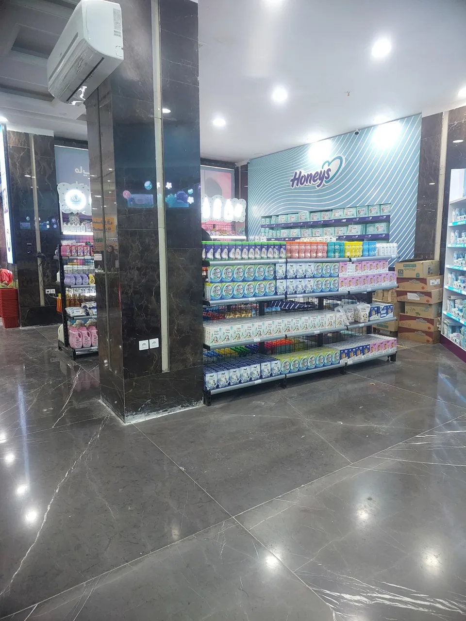 فروشگاه قدیمی نعمت آباد - تصویر 5