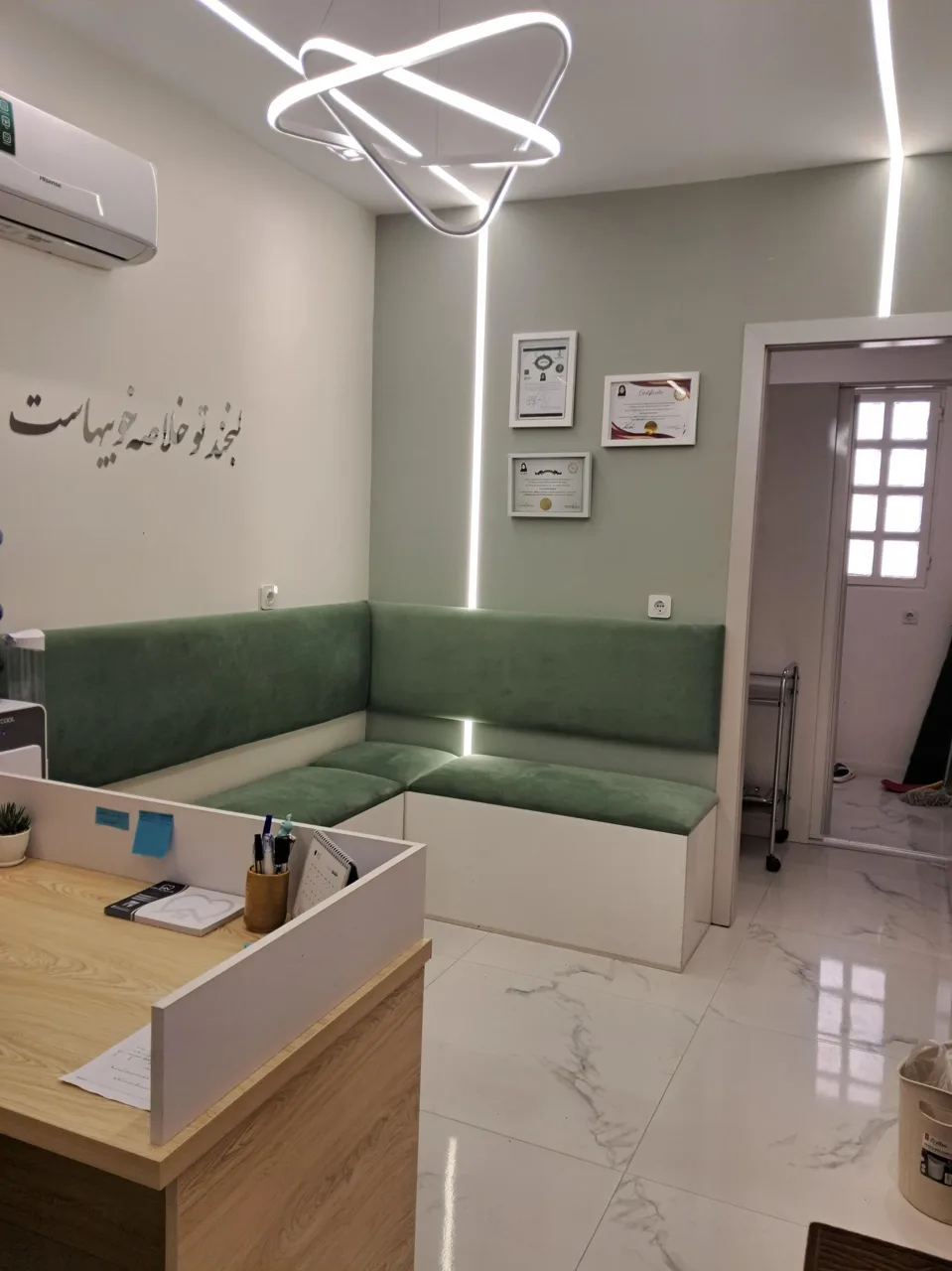 دکتر حوریه مشک افشان متخصص دندان پزشکی - تصویر 2