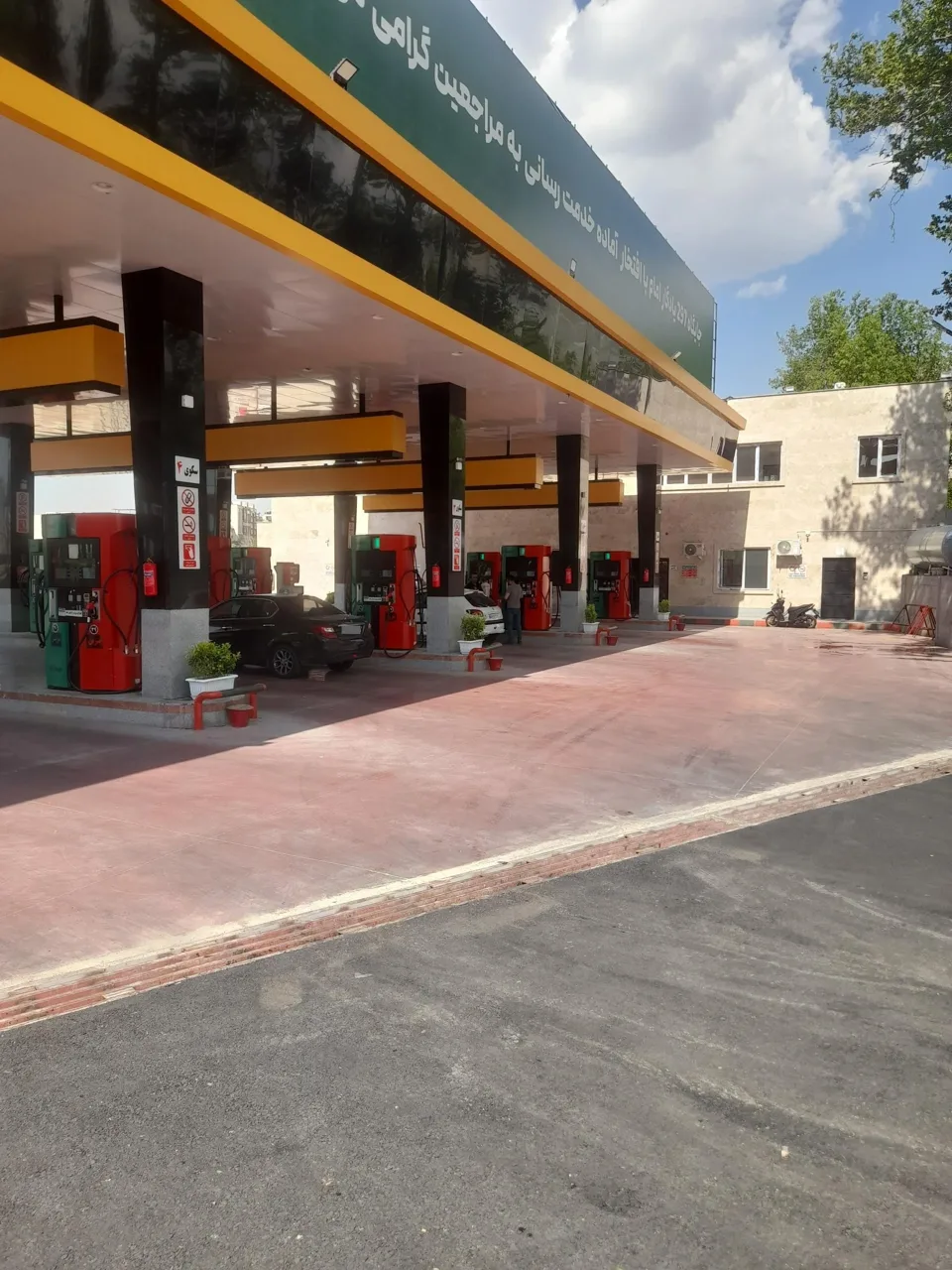جایگاه سوخت 297 یادگار امام - تصویر 4