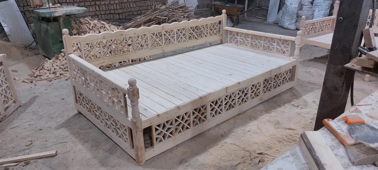 تخت سنتی غفارزاده
