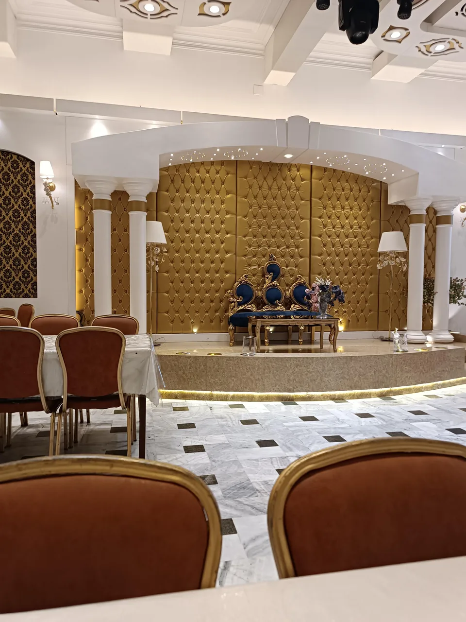 تالار صدف ۲