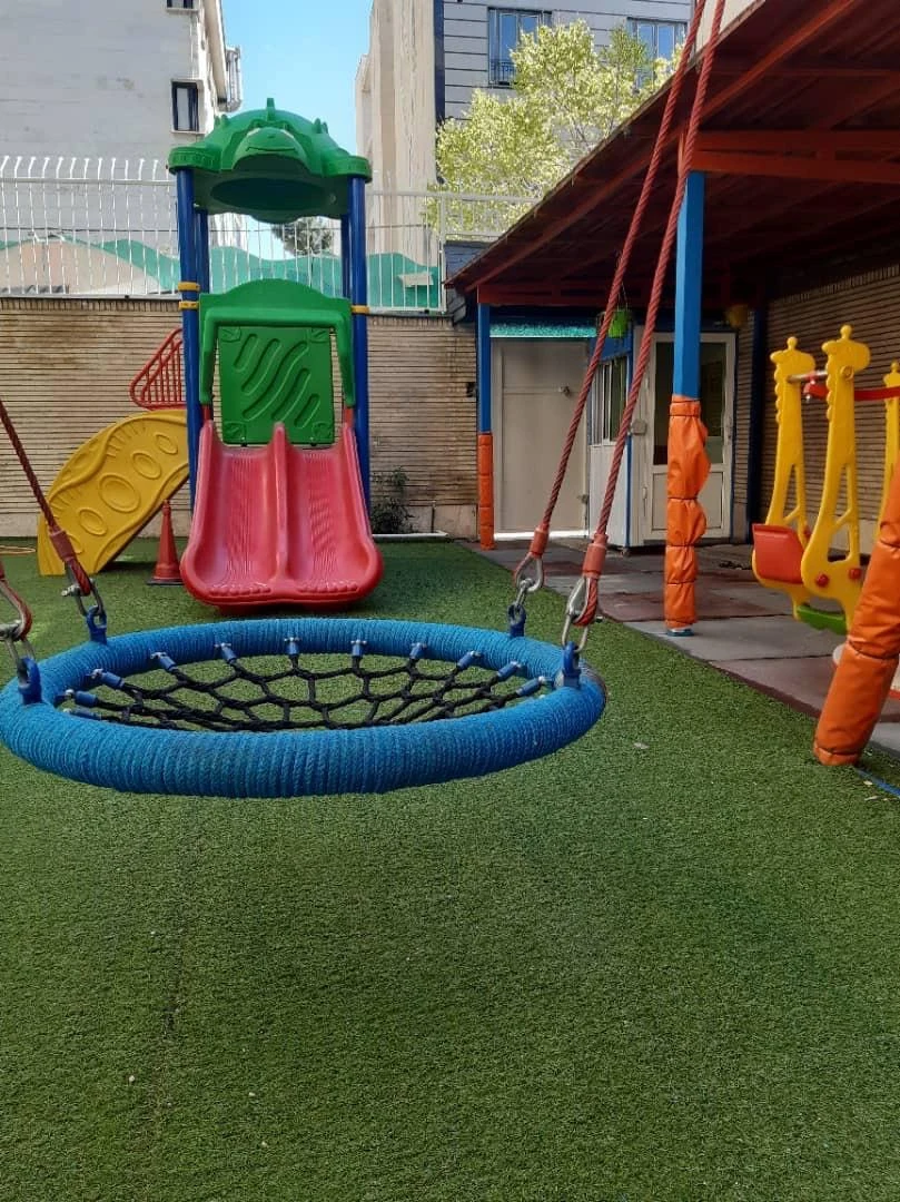 مهدکودک و پیش دبستانی قصر سپهر - تصویر 3