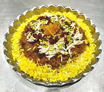 تهیه غذای آلاء