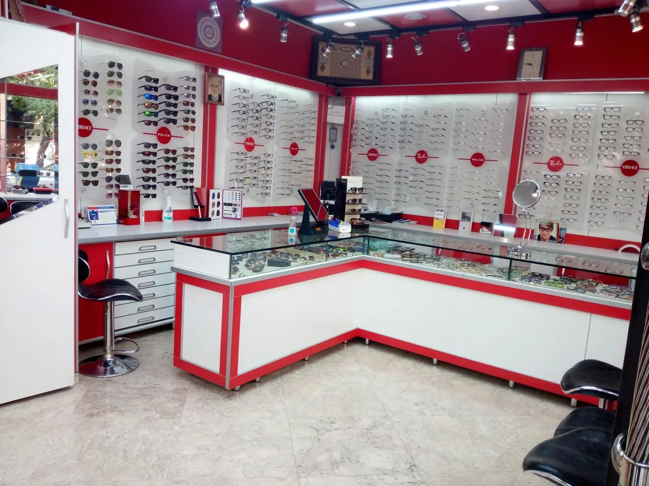 عینک نوری - عینک و اپتیک (طبی و فروش) در تهران - تصویر 2