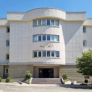 خوابگاه عمید