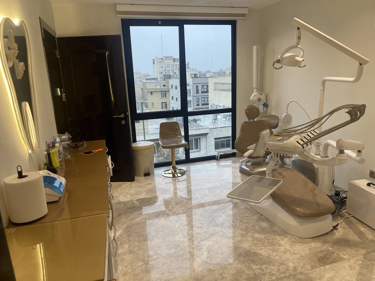 مطب دندانپزشکی دکتر سبا افتخاری - تصویر 4