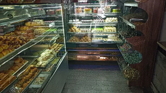 قنادی نوشاد