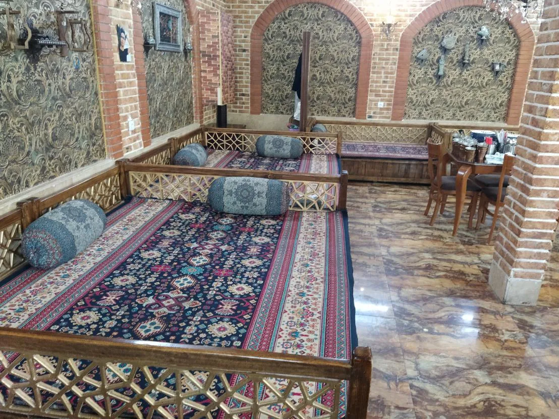 رستوران سنتی سنتی سرای ناز خاتون - تصویر 4