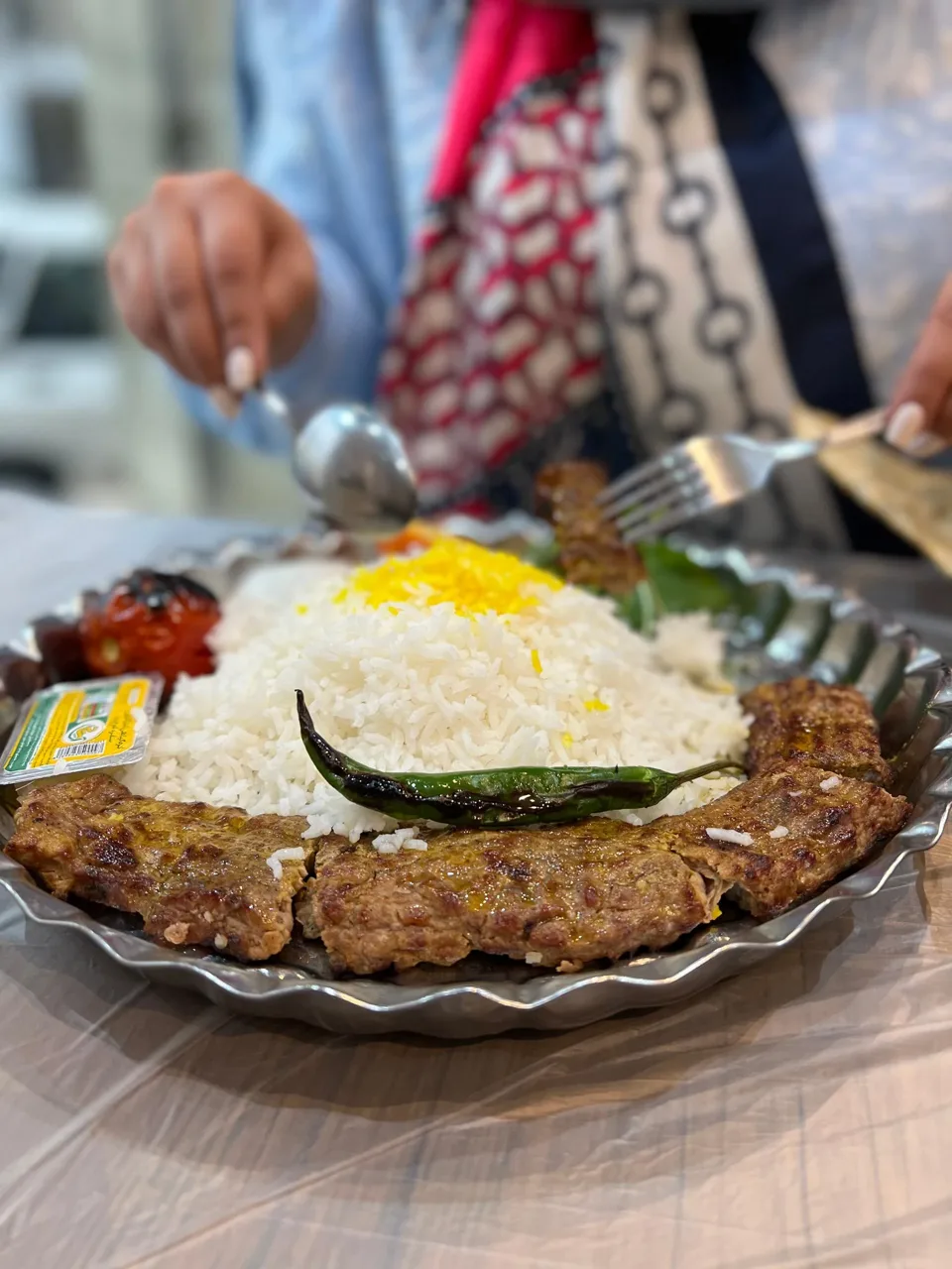 کباب بره اصل گلپایگانی - کبابی و چلوکبابی در تهران - تصویر 2
