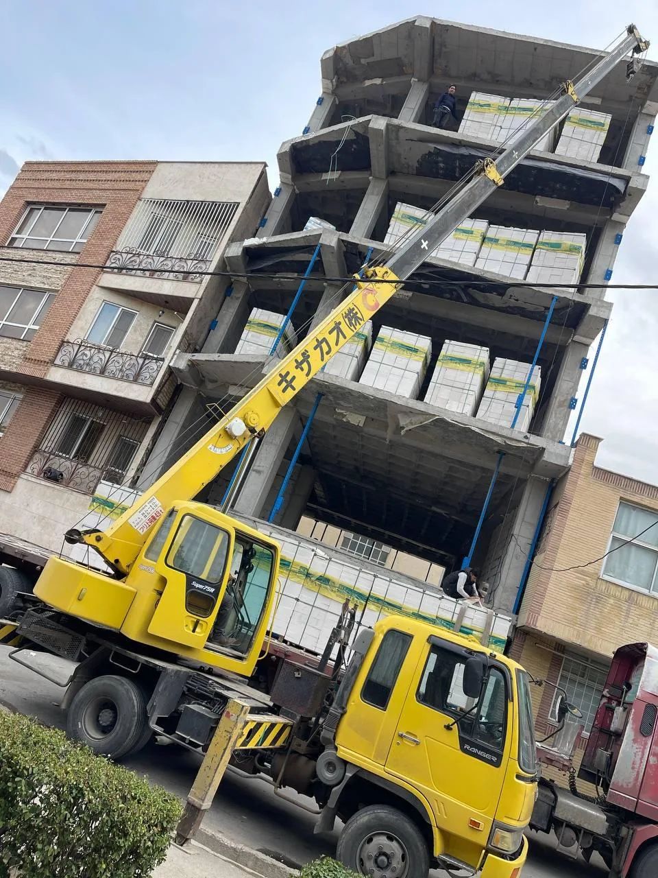 جرثقیل دوست محمدی(قزوین)