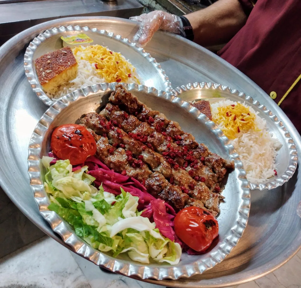 رستوران و کترینگ تاج محل