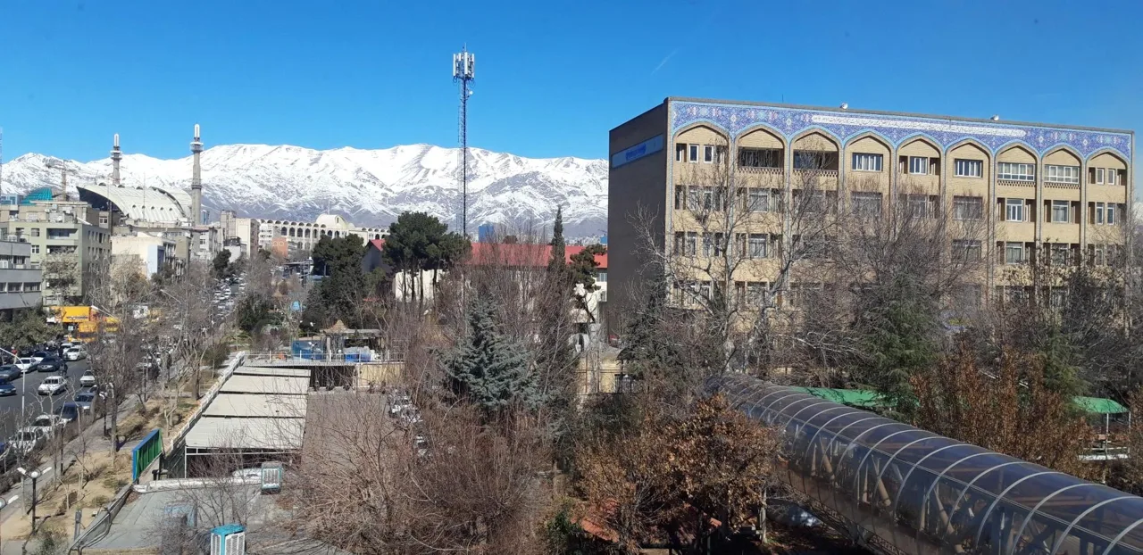 دانشکده الهیات و معارف دانشگاه تهران