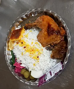 کترینگ و اشپزخانه حاج مراد