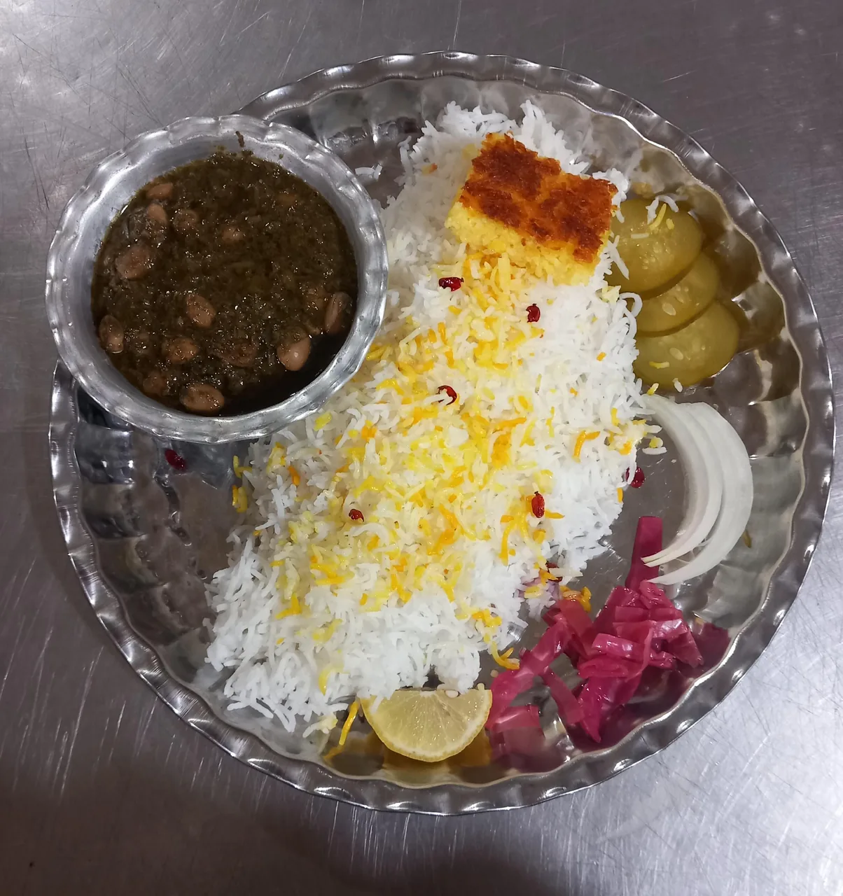 کترینگ و اشپزخانه حاج مراد - تصویر 3