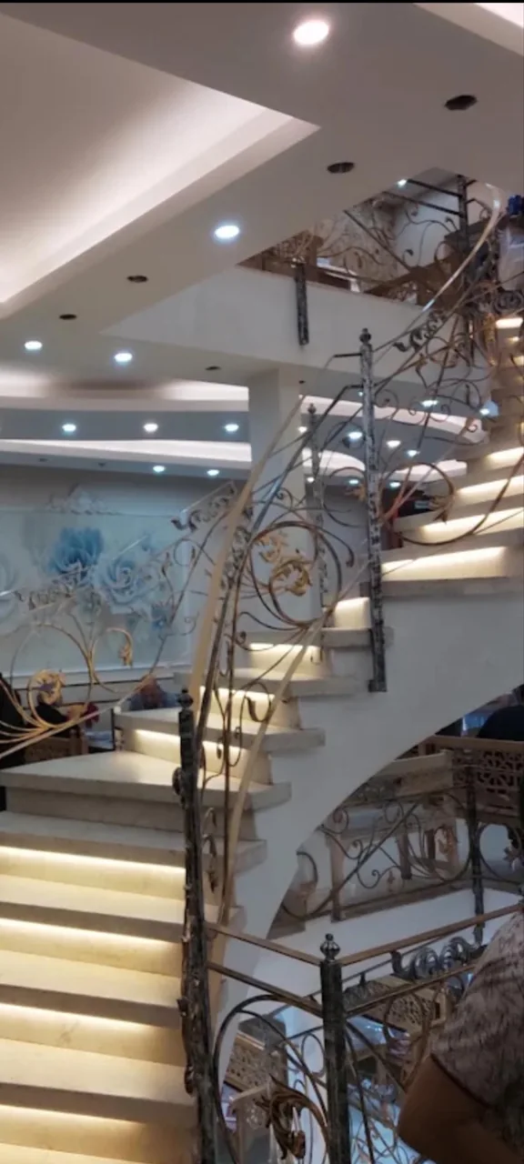 رستوران معین درباری - تصویر 2