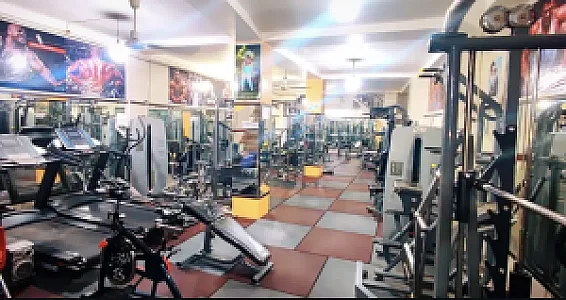باشگاه بدنسازی و تناسب اندام آبشاران