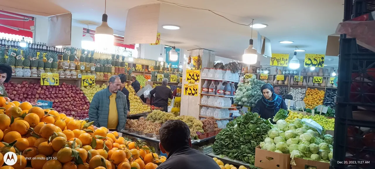 میوه فروشی حاج ارزونی هروی - تصویر 4