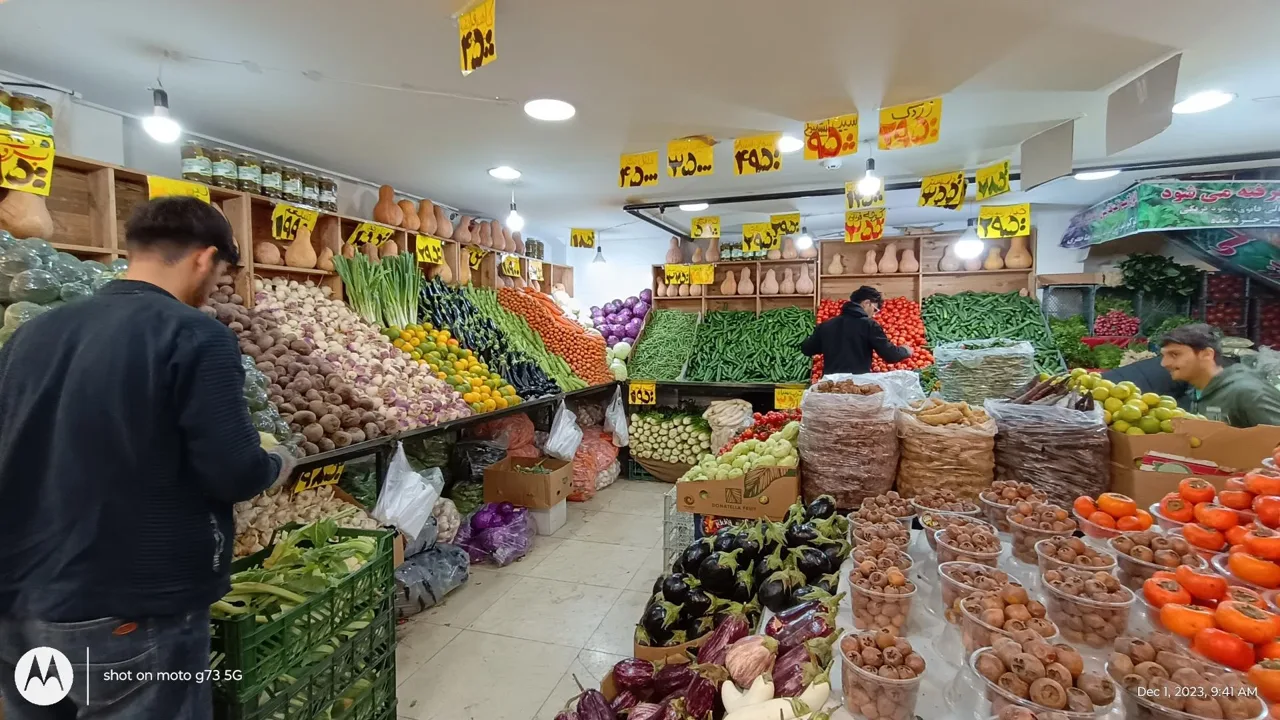 میوه فروشی حاج ارزونی هروی - تصویر 5