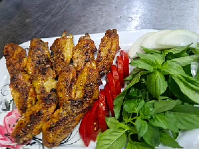 کبابی یاسین و یونس