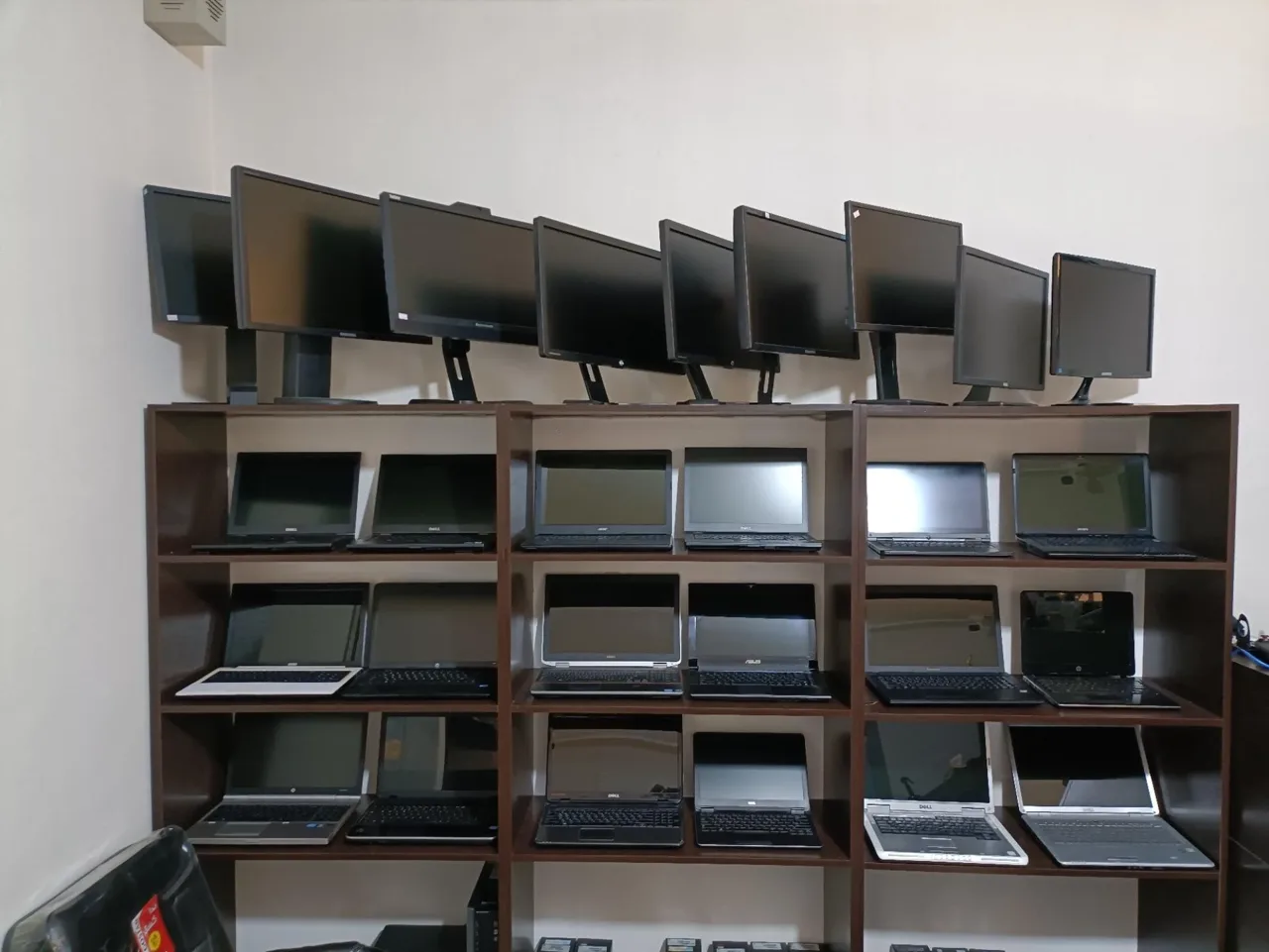 فروشگاه کینگ پی سی King PC Shop - کامپیوتر و لپ‌تاپ در تهران - تصویر 4