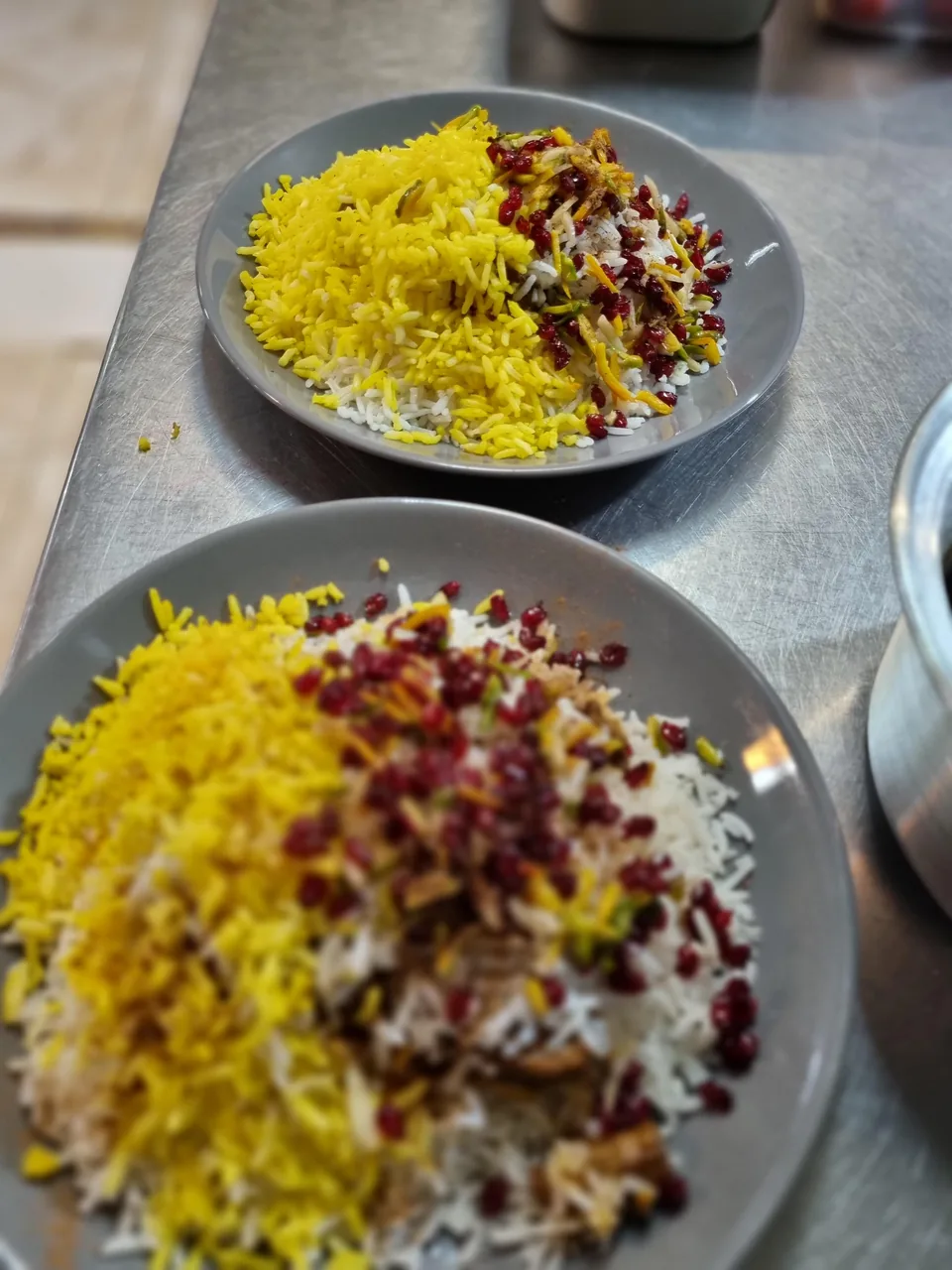 غذای بیرون بر ذاکری