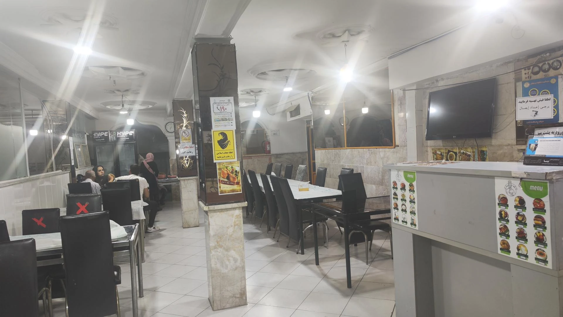 چیکن بریان - رستوران در مشهد - تصویر 2