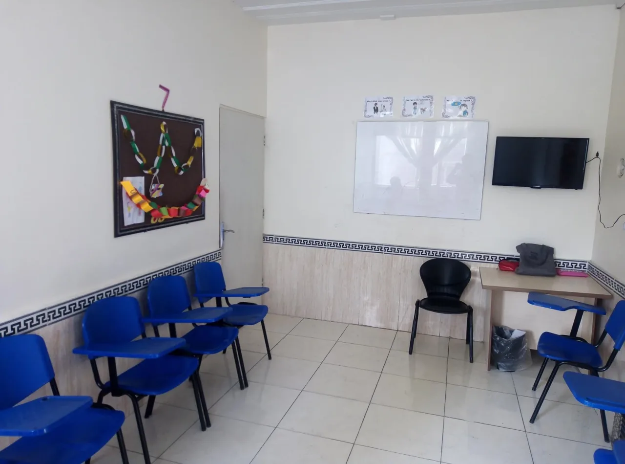 آموزشگاه زبان آتی ساز - آموزشگاه زبان در تهران - تصویر 2