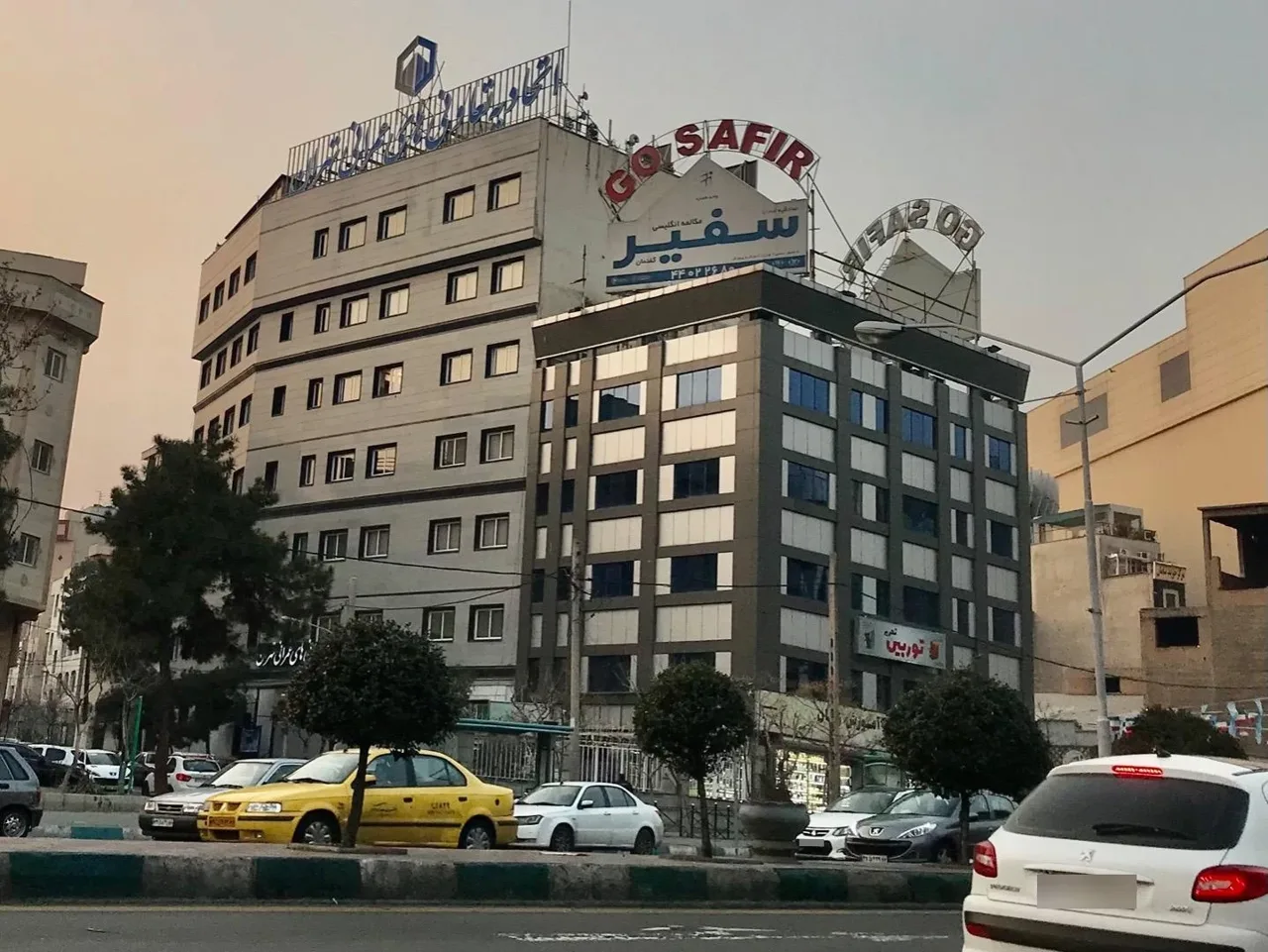 آموزشگاه زبان سفیر گفتمان - تصویر 4