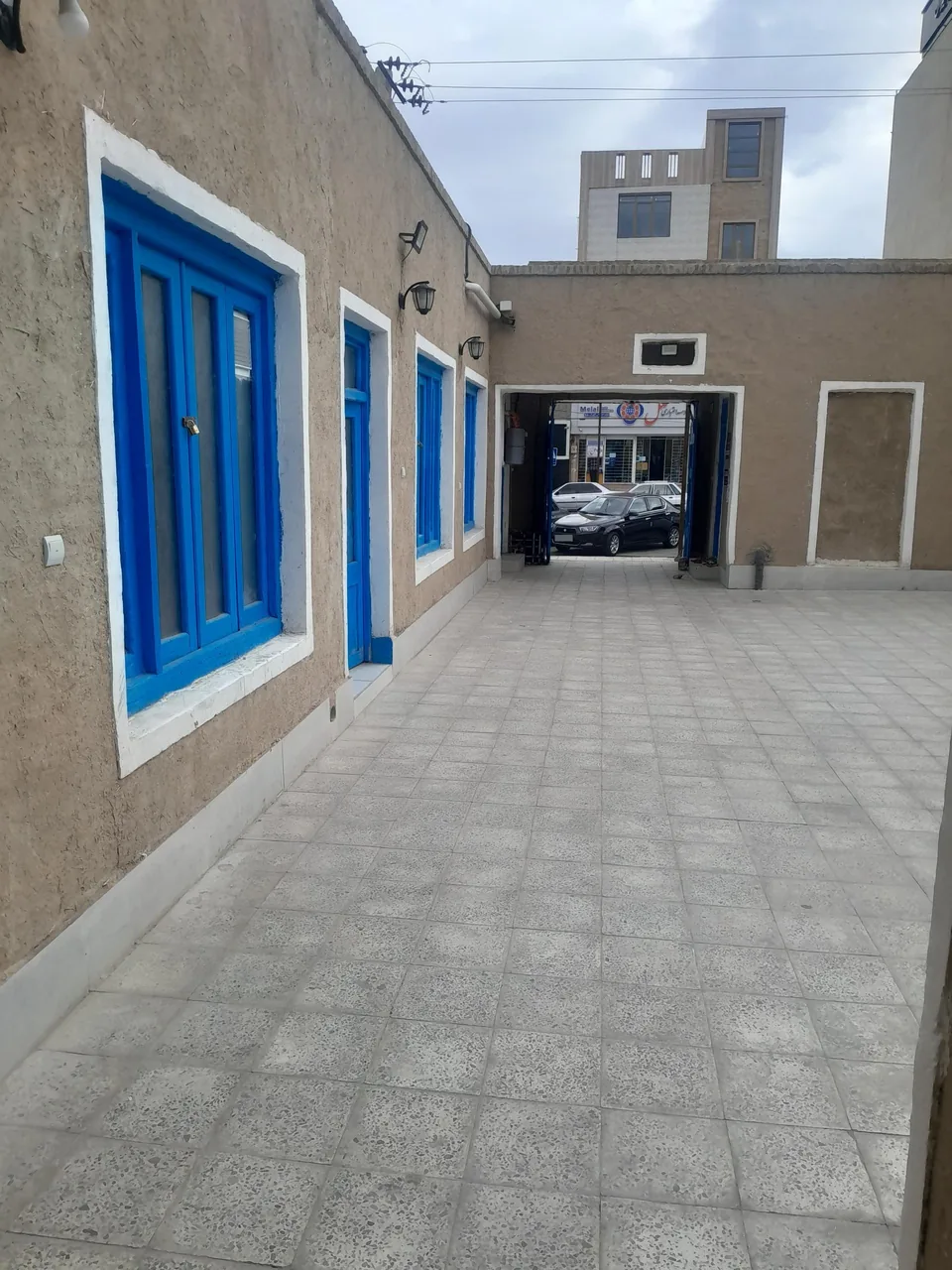 نان و کلوچه سنتی امام رضا (ع) - نانوایی سنتی در زاهدان - تصویر 2