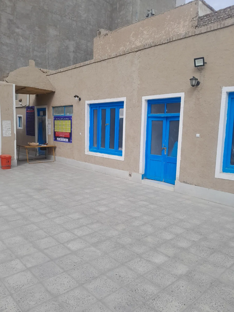 نان و کلوچه سنتی امام رضا (ع) - نانوایی سنتی در زاهدان - تصویر 4