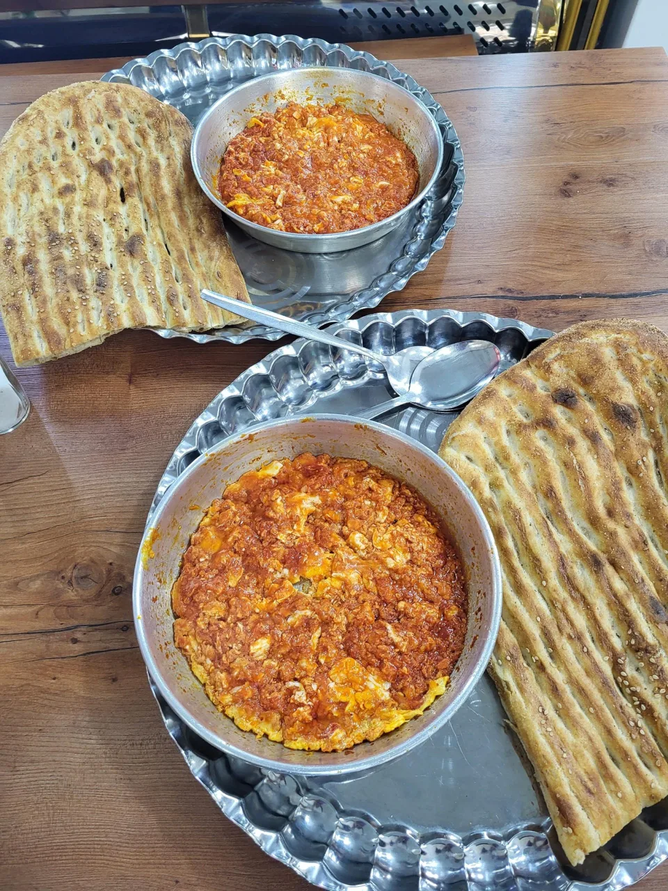 کبابی و جگرکی احسان - تصویر 2