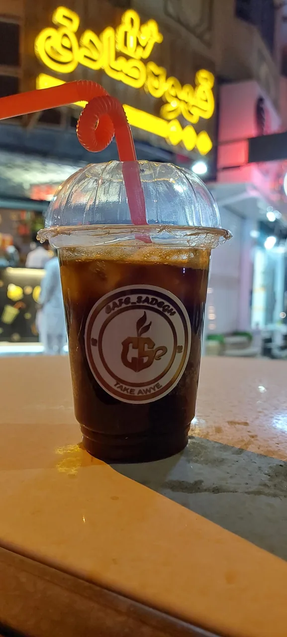 کافه صادق - تصویر 3