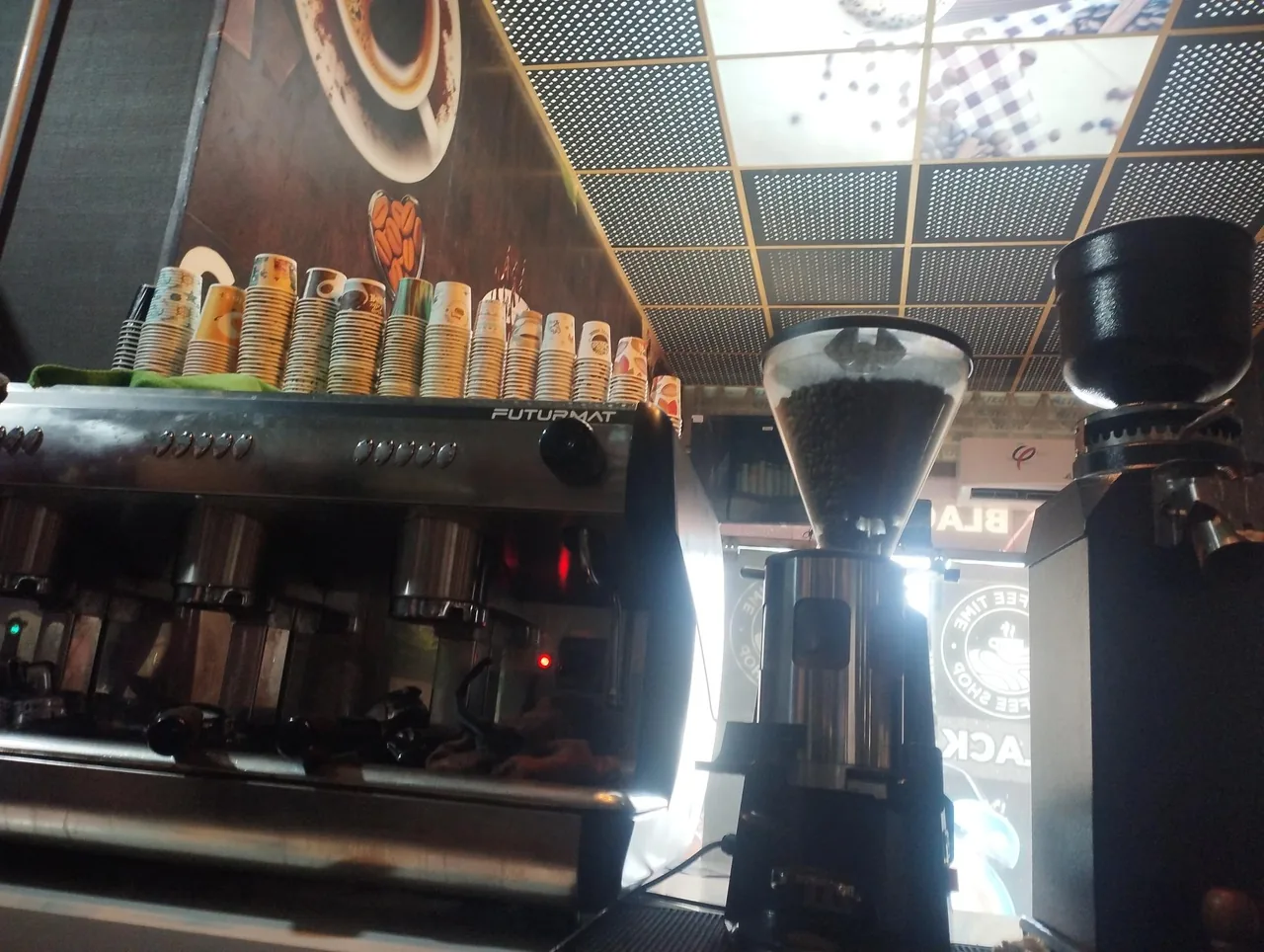 کافه بلک