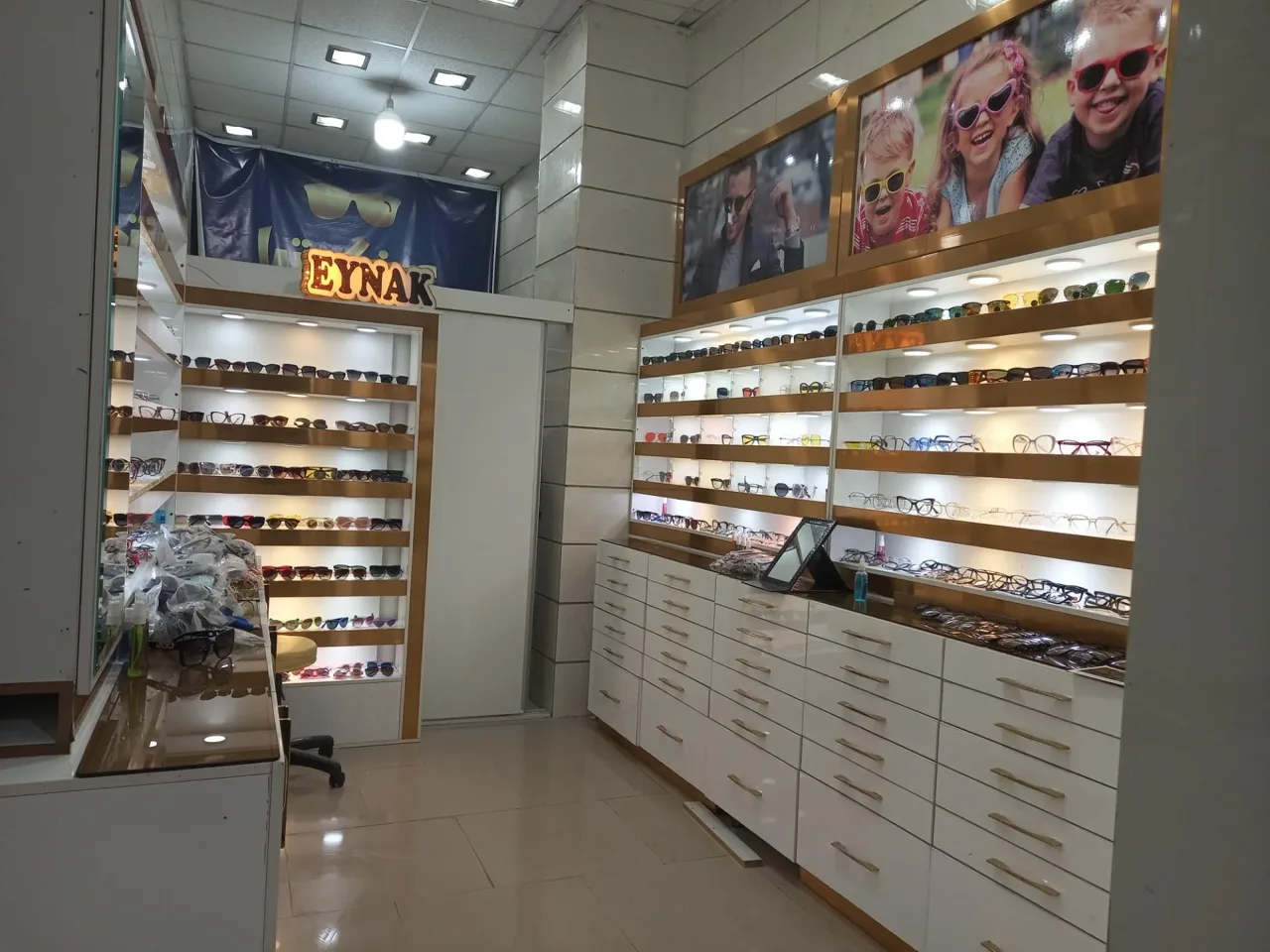 عینک تیا - عینک و اپتیک (طبی و فروش) در تهران - تصویر 4