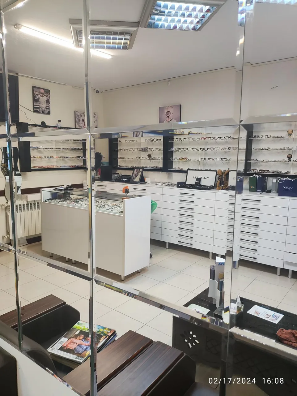 اپتومتری و عینک رتینا - عینک و اپتیک (طبی و فروش) در تهران - تصویر 4